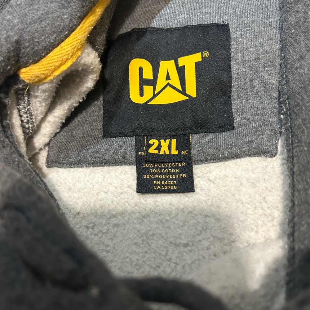 2Xl cat sweater